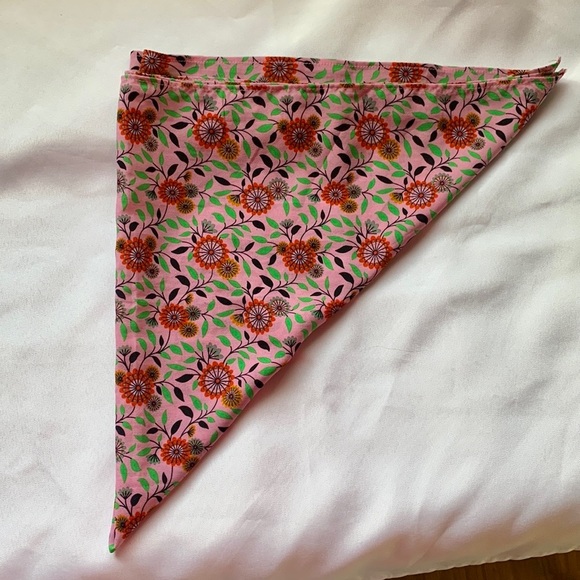 Bettie Page scarf - Picture 1 of 4